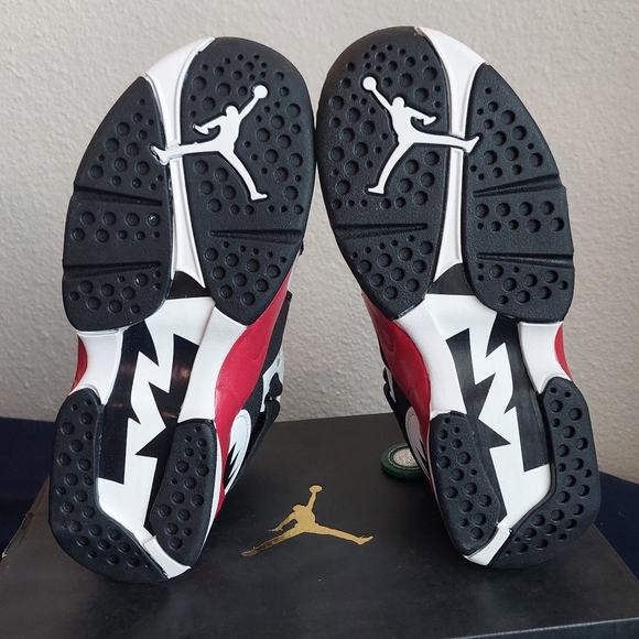 Air Jordan 8 Retro